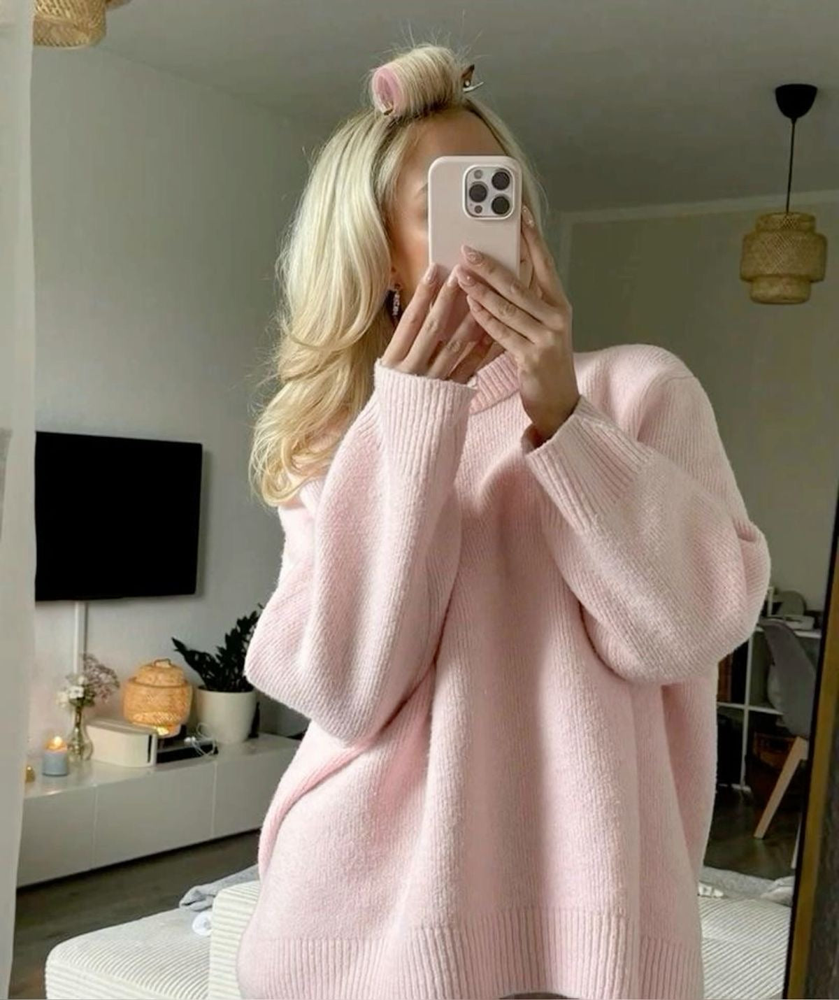 Astoria | Women’s Oversized Crew Neck Sweater with Ribbing