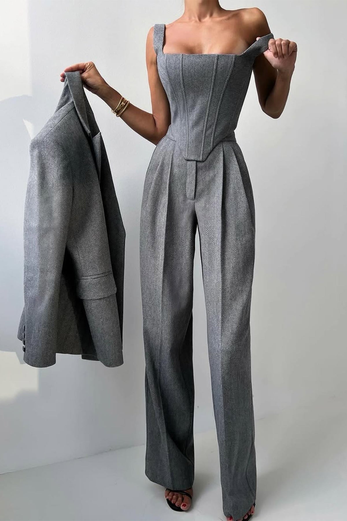 Bellamy | Women’s Three Piece Suit with Herringbone Weave