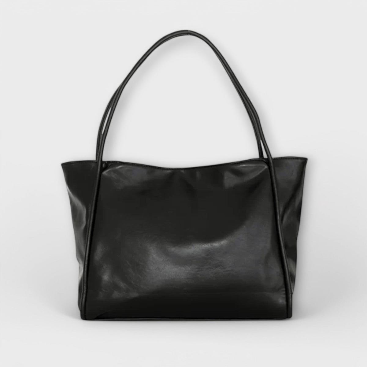 Freydis | Women’s Handbag with Timeless Silhouette