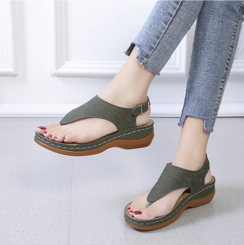 Orla Delaney | Two-Tone Leather Roman Sandals For Women