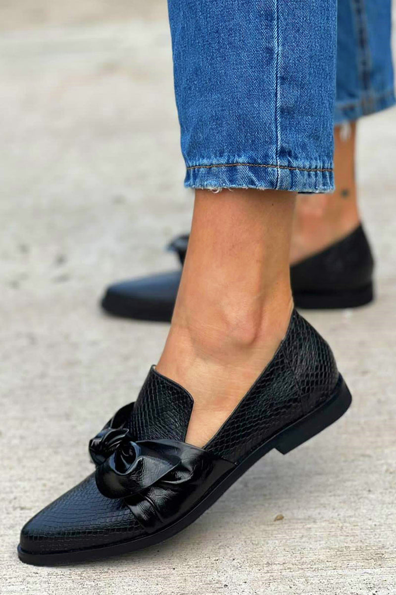 Iris | Women’s Bow-Detail Moccasins with All-Day Comfort