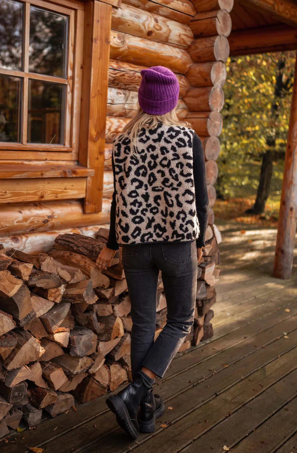 Evadne | Women’s Leopard Print Sleeveless Vest with Pattern