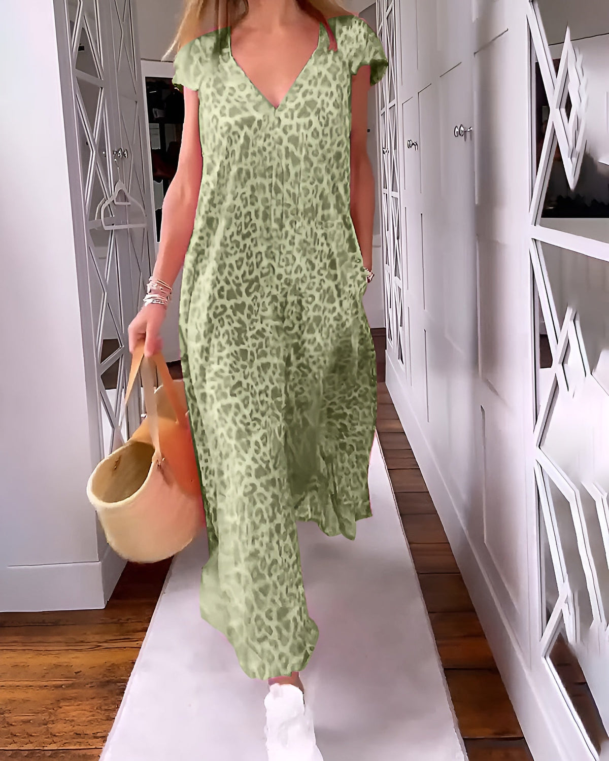 Véronique | Women’s Long V-neck Dress with Leopard Print