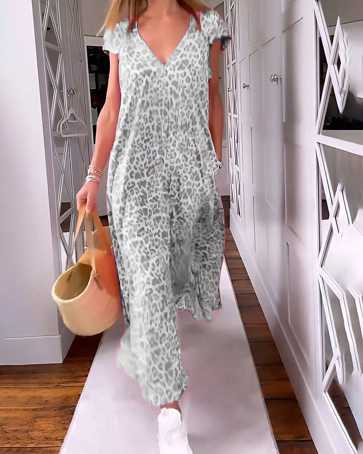 Véronique | Women’s Long V-neck Dress with Leopard Print