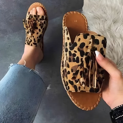 Sunset | Women’s Sunset Slides with Tassel Detail