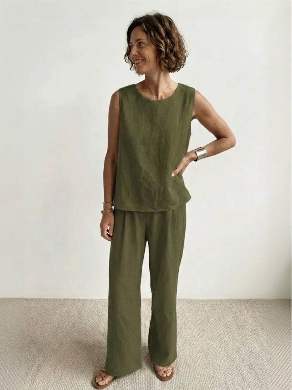 Sage | Women’s Sleeveless Top with Wide-Leg Pants Two-Piece