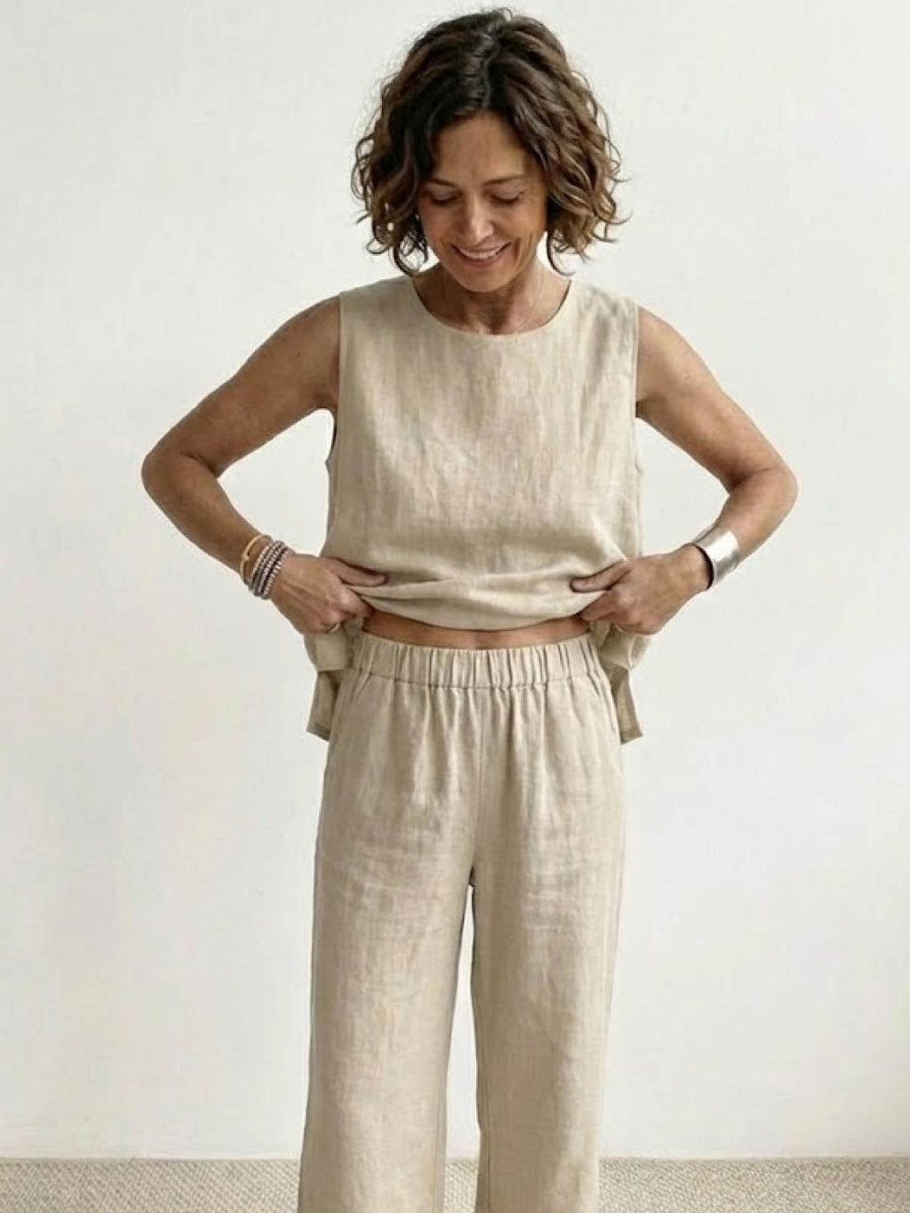 Sage | Women’s Sleeveless Top with Wide-Leg Pants Two-Piece