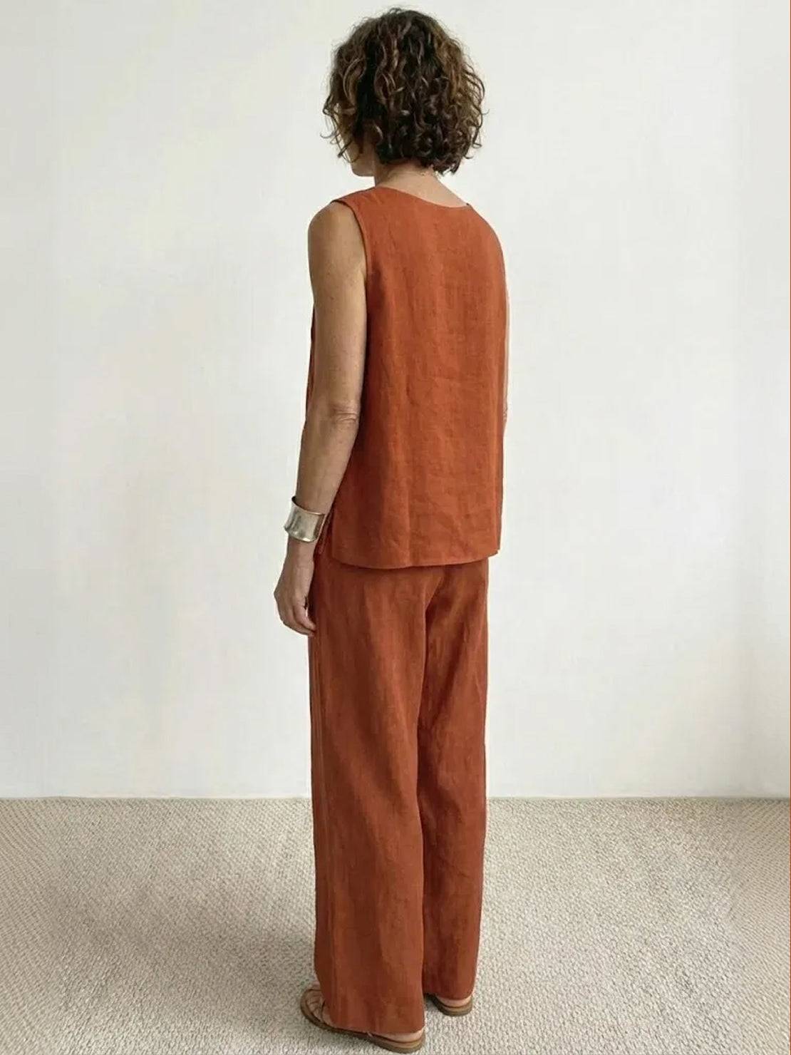 Sage | Women’s Sleeveless Top with Wide-Leg Pants Two-Piece