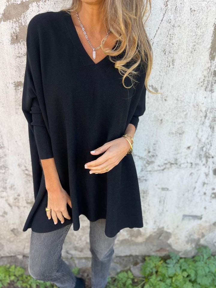 Maeve | Women’s Oversized Top with V-Neck