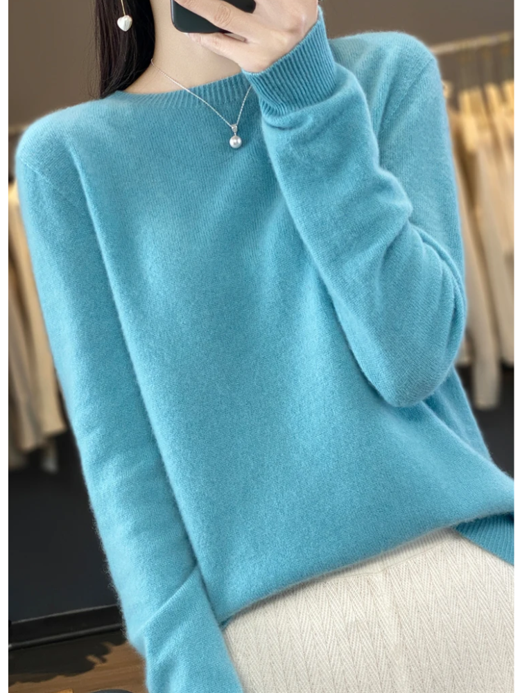 Maeve | Women’s Round Neck Sweater with Relaxed Fit