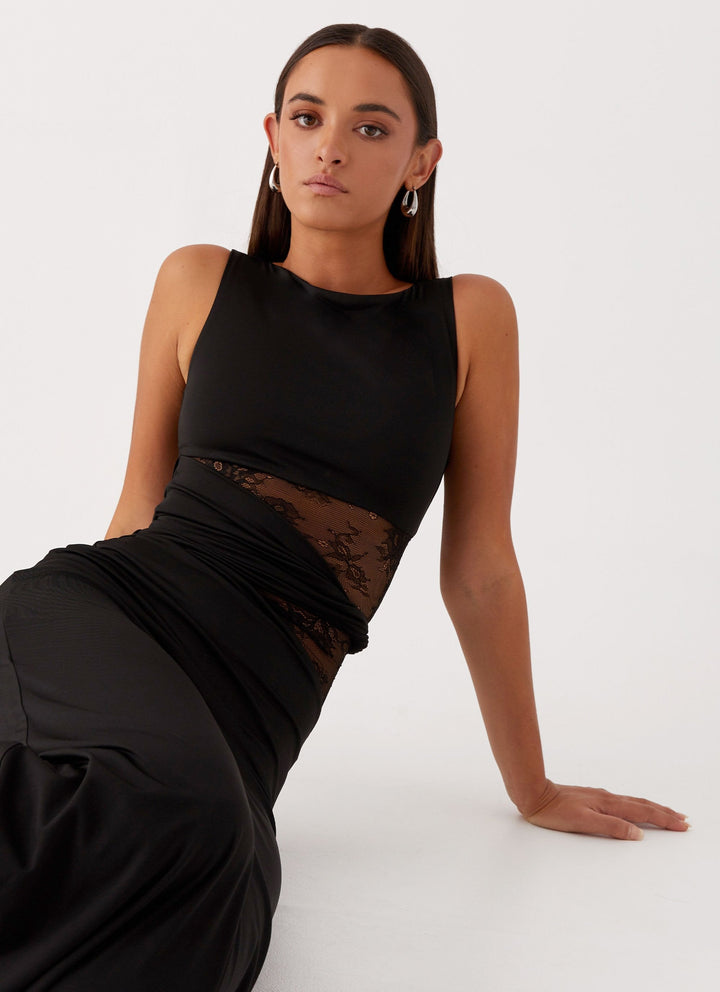 Sleeveless Boat Neck Lace Cut-Out Maxi Dress