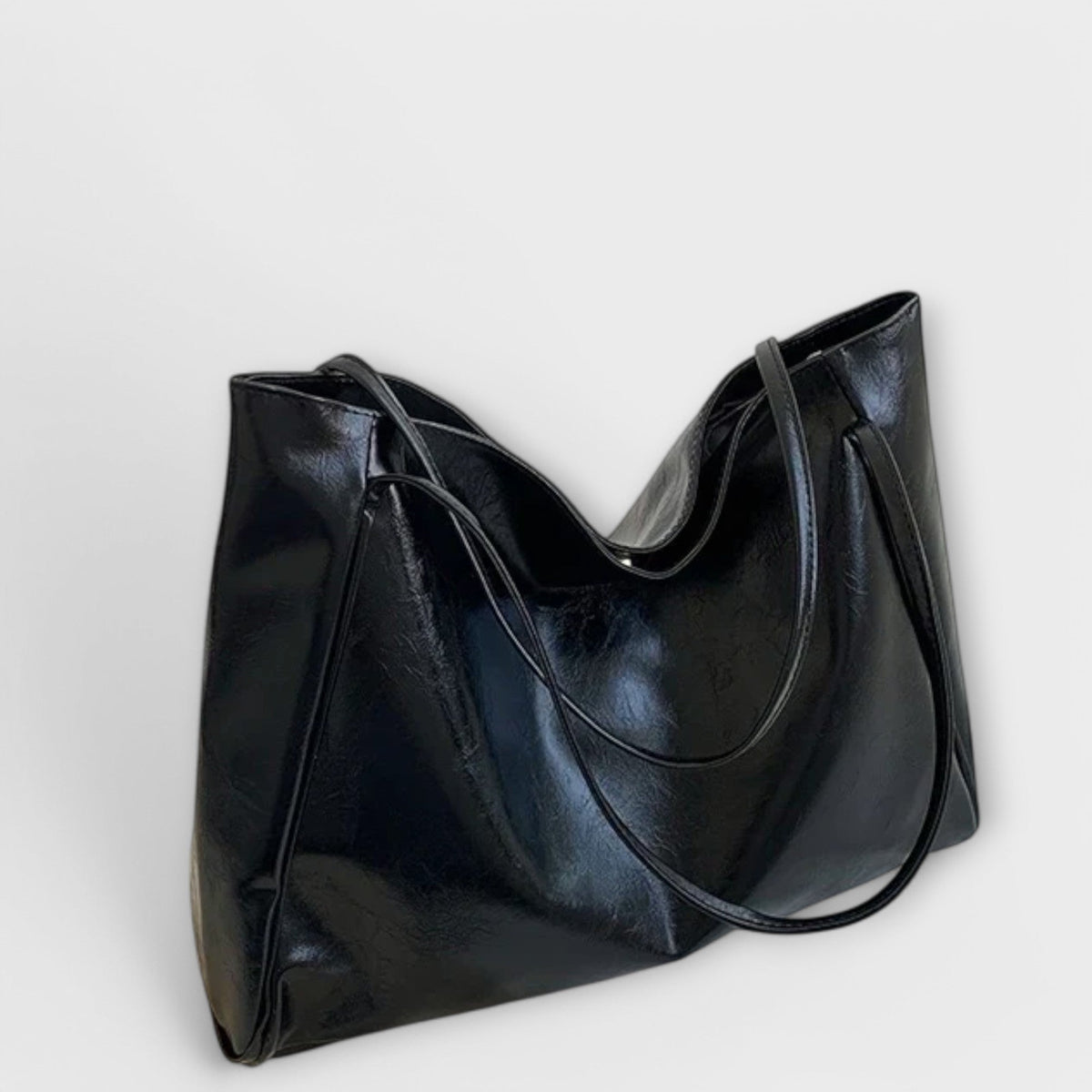 Freydis | Women’s Handbag with Timeless Silhouette
